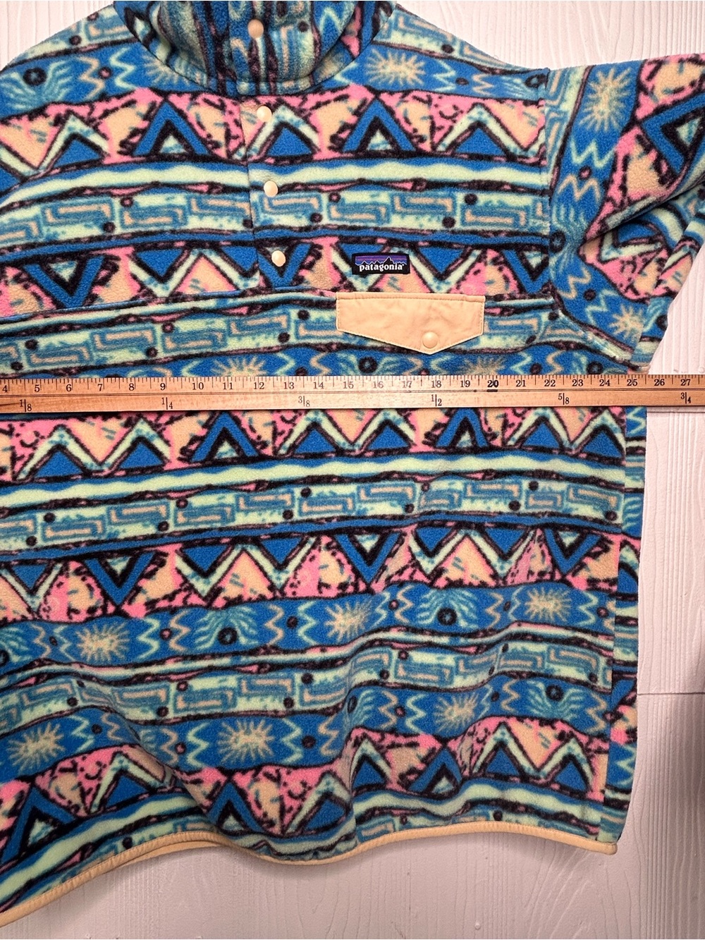 Patagonia Synchilla Multicolor Geometric Zip Fleece - Blue, Pink, Cream - Picture 6 of 8